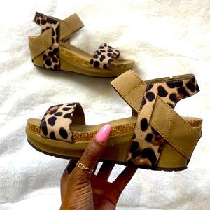 Animal Print Wedge Sandal size 7